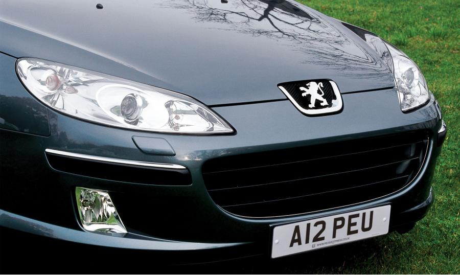  Peugeot 407 2005 года  (фото 15 из 81)